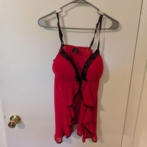 APT. 9 Red and Black Lace Trim Camisole lingerie size Medium